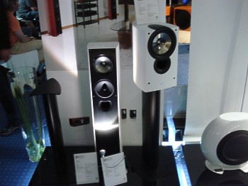 KEF Reference Weiss - High End Mnchen - KEF Reference Weiss -  