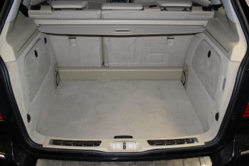B-Klasse Kofferraum original - Mercedes B-Klasse - Soundsystem mit Mosconi DSP - B-Klasse Kofferraum original -  