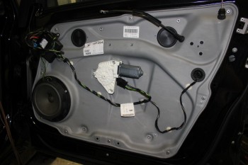 Original Lautsprecher B-Klasse - Mercedes B-Klasse - Soundsystem mit Mosconi DSP - Original Lautsprecher B-Klasse -  