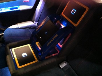 rueckbank_alpine_subaru-b - AMICOM 2011 -  -  
