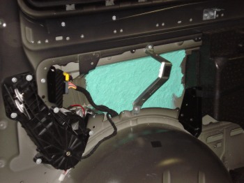 Dmmung Seitenteil - Mercedes Vito Soundsystem - Dmmung Seitenteil -  