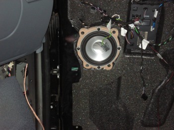Rainbow SAC 230 Tieftner - Mercedes Vito Soundsystem - Rainbow SAC 230 Tieftner -  