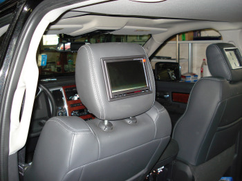 Montage Alpine TME-M780 - Dodge Ram - Navigation & Kopfst�tzenmonitore - Montage Alpine TME-M780 -    Kopfst�tzenmonitor Alpine TME-M780 mit Erweiterungsdsiplay TME-M780EM   Alpine SHS-N205 Infrarot Kopfh�rer damit unterschiedliche Viedeoquellen auf den Monitoren wiedergegeben werden k�nnen   