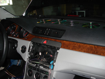 Demontage RCD 500 - VW Passat 3C - Rainbow Frontsystem + Subwoofer - Demontage RCD 500 -  