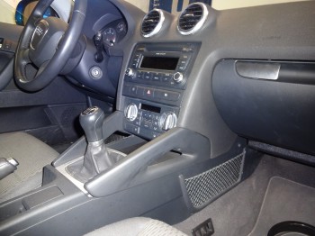 Original Headunit - Audi A3 Sportback - Lautsprecher & Trdmmung - Original Headunit -  